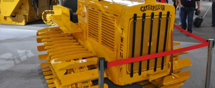 CAT Traktor Twenty