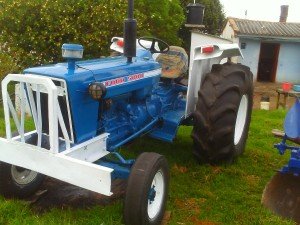 Ford Traktor 5000 gebraucht Landmaschinen Schlepper Bulldog Zugmaschine