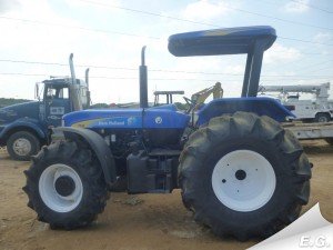 New Holland Traktor 7630 Landwirtschaft gebraucht Baumaschinen Schlepper Bulldog 