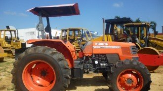 Kubota Traktor M 9000 Bulldog Schlepper Zugmaschine Landmaschinen Landwirtschaft Baumaschinen gebraucht