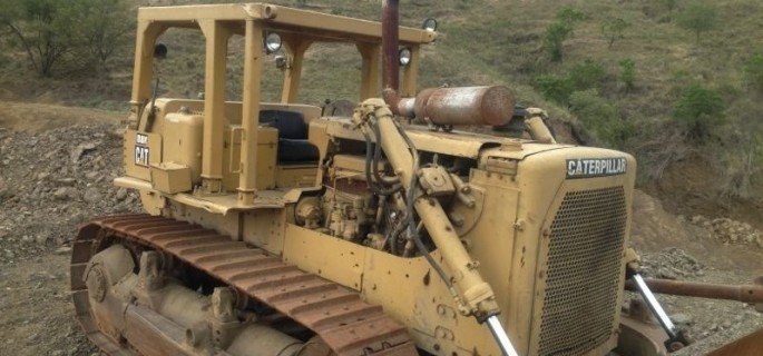 Caterpillar D8K Planierraupe gebraucht Raupe Bulldozer Dozer Baumaschine gebraucht CAT