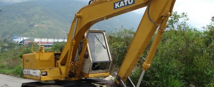 Kato HD 450 Hydraulikbagger Bagger Kettenbagger Raupenbagger excavator Baumaschinen gebraucht