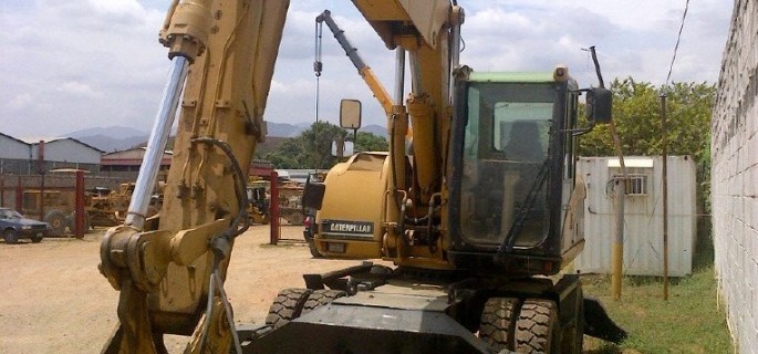 Caterpillar Mobilbagger M 318C CAT Bagger excavator Hydraulikbagger Baumaschinen Bilder gebraucht News Kleinanzeigen Baggerschaufel