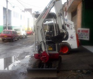 Takeuchi Minibagger excavator Bagger Kompaktbagger Raupenbagger Bauamschinen gebraucht TB 016 S TB 014 A